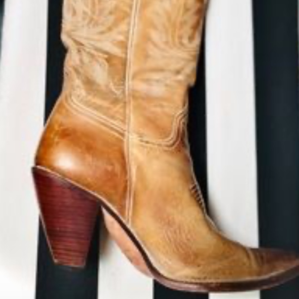 Luchese Charlie 1 slouch tan boots 2 inch heel